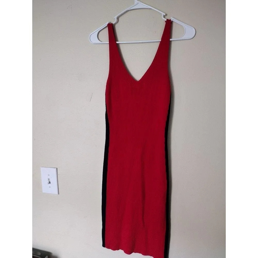 Love Tree Red V‎ Neck Ribbed Bodycon Dress with Side Stripes Size L